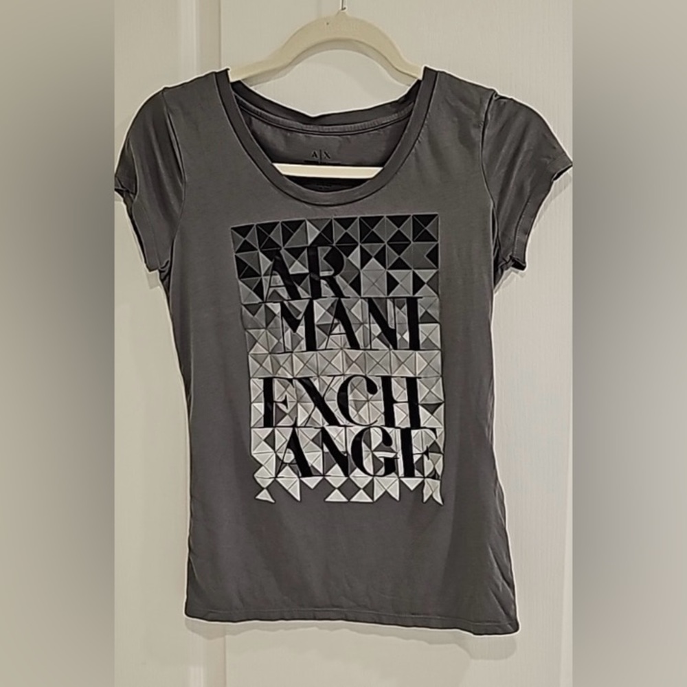 Armani Exchange Women's Gray Graphic Tee great condition.